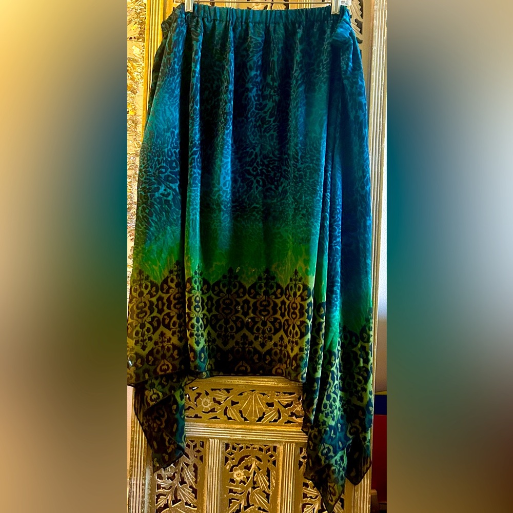 One world Blue Green Yellow maxi skirt with leopard print sz Large Festival boho